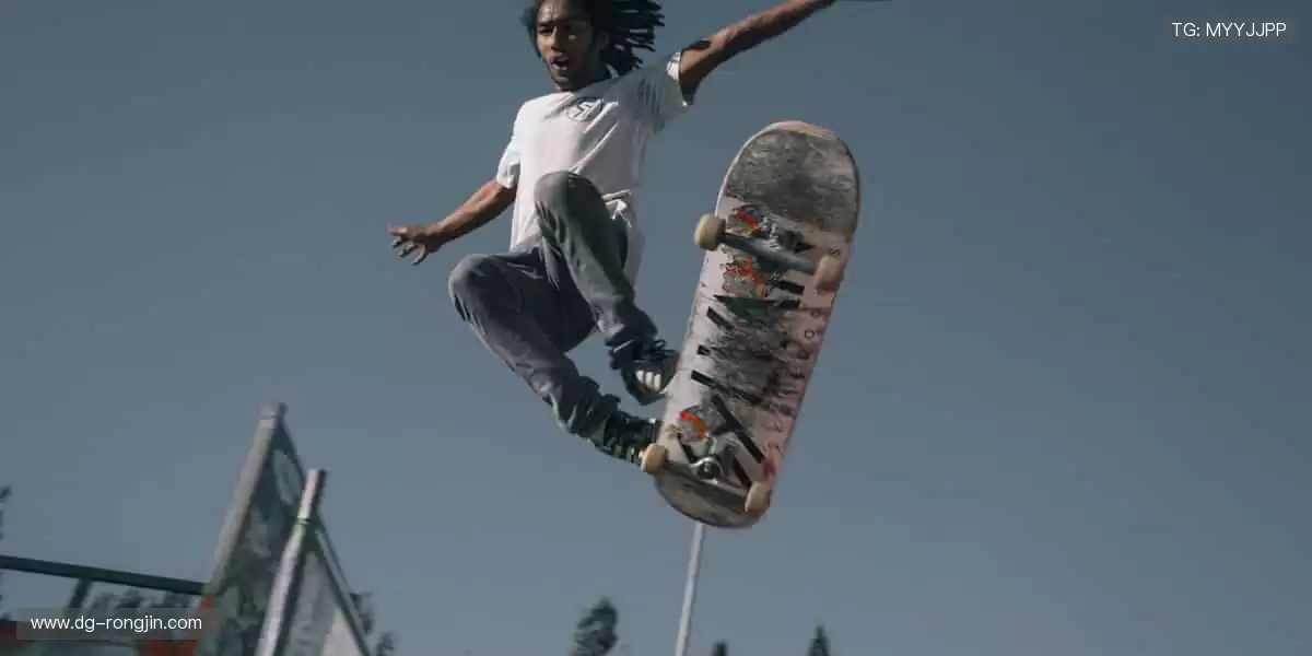 实时互动，弹幕狂欢！💬